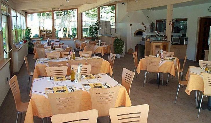 Laugen Cafe, Pizza, B&B San Felice  Exterior photo